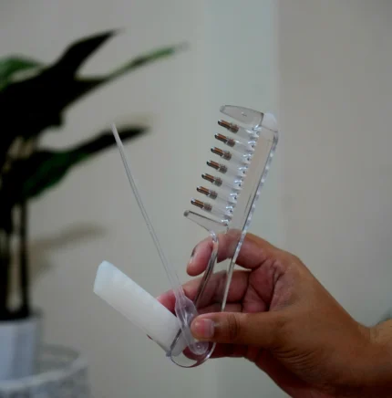Scalp Applicator Comb / Hair Oil & Liquid Applicator